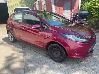 Ford Fiesta 1.2516v 60kw rok 2010 Trend - 4