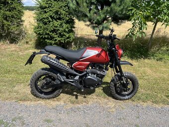 Brixton crossfire 125 xs - 4