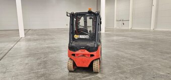 Vysokozdvižný vozík Linde E25L – elektro, Triplex, kabina - 4