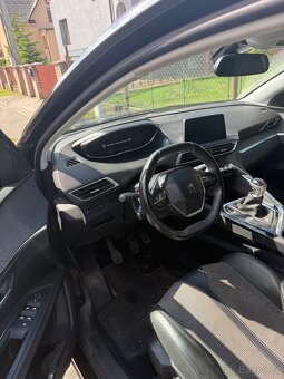 Peugeot 3008 1.2 130k GT - 4