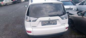 mitsubishi outlander 2.2 130 kW nd - 4