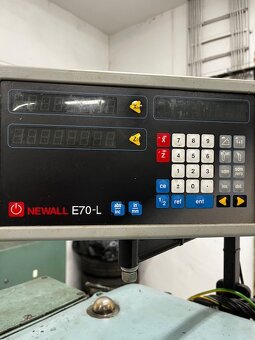 Hrotový soustruh SU80/2000 - 4