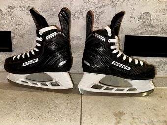 Brusle Bauer vel.42 - 4