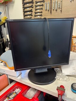 IP kamerový systém SecuriaPro - 4