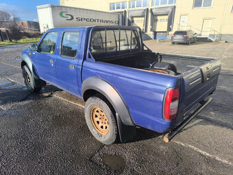 Nissan Pick-up Double Cab 2.5Di 4x4, 1. Majitel, DPH - 4