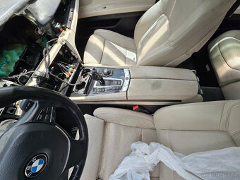 BMW F02 750Li díly - 4