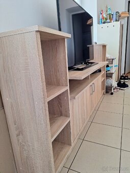 Tv stolek - 4