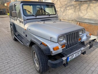 Jeep Wrangler - 4