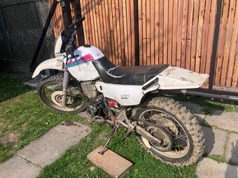 Yamaha XT600 e - 4