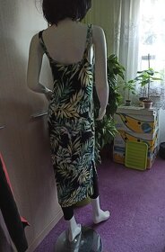 Šaty letní s tropickým rostlinným motivem-vel.38 - 4