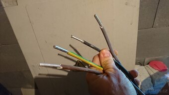 Elektroměrový rozvaděč a kabel AYKY 100m s chráničkou - 4