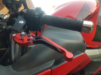 Honda cbr 600f ,r.v.2006 - 4