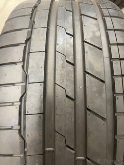 Pneu letní 4x Hankook 235/30r20 99% - 4