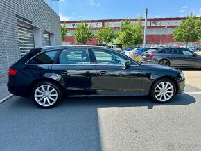 AUDI A4 Avant B8 2.0 TDI S-Line 130kW alcantara - 4