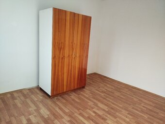 Podnájem 3+1 - 4