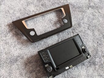 Orig. 6,5" display radia pro VW (3G0919605B) - 4