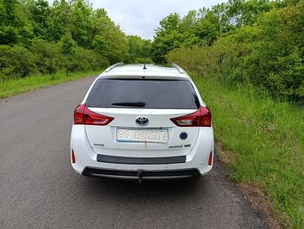 Prodám Toyota Auris - 4