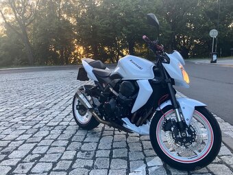 Kawasaki Z750 - 4
