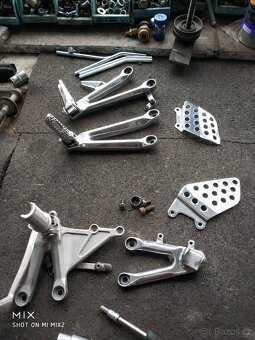 Honda CBR 1000rr 2004 - 4