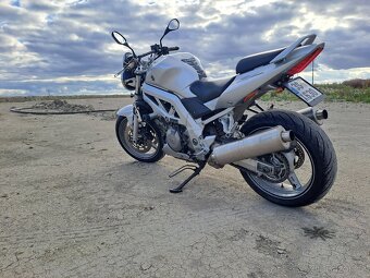 Suzuki SV 1000N - 4