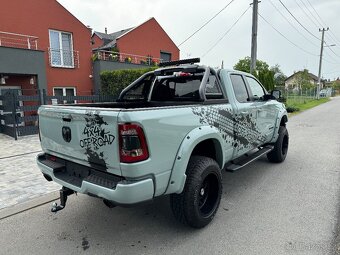 DODGE RAM HEMI ROUGH COUNTRY MINT LPG - 4