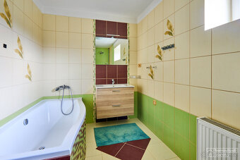 Prodám RD v Kestřanech u  Písku - 4