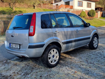 Ford fusion 1.4i - 4