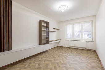 Prodej světlého bytu 2+1 (60 m²) v Rosicích u Brna - 4