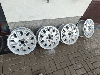 ALU kola 5x100 6x15 po renovaci - 4