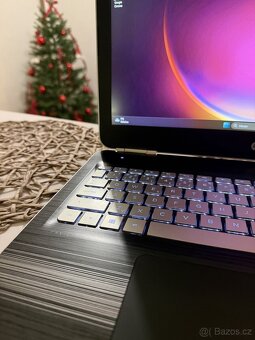 Prodám herní notebook HP Pavilion Gaming 15-bc202nc - 4