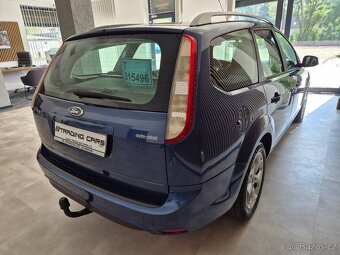 Ford Focus 2.0 i - 4