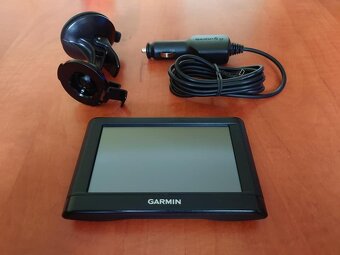 Navigace Garmin Nüvi 42 Lifetime Europe45, AKTUÁLNÍ MAPY - 4