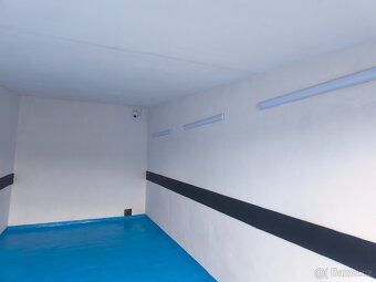 PRONÁJEM GARÁŽE - 4