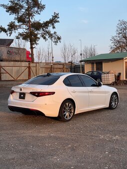 2022 Alfa Rómeo Giulia 280hp - 4