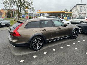 Volvo V90 Cross Country D5 AWD 173kW/235Hp 2018 - 4