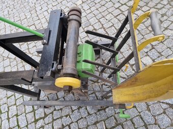 pila na dřevo -cirkulárka + kolíbka - 4