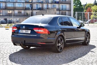 Škoda Superb 2 FL 2.0TDi 125kW/DSG/Elegance/239tkm/Limuzína - 4