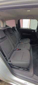 Peugeot 5008 - 4