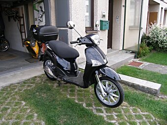 Prodám skútr Piaggio Liberty 125, r.v. 2016 - 4