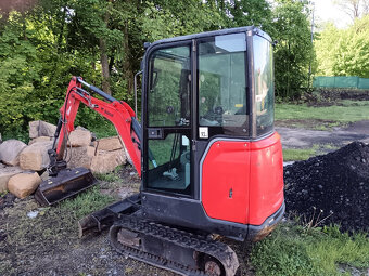 Bobcat E18 Minibagr 1,8 T - - 4