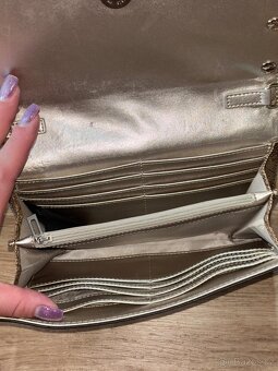 Guess crossbody kabelka - 4