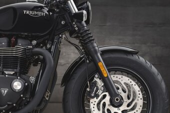 Triumph Bonneville Bobber 2022 přední blatník - 4