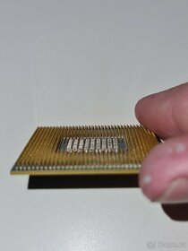 Intel Core i5-2430M SR04W - 4