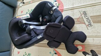 Maxi-Cosi Pearl 360 - 4