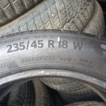 235/45 R18 letní pneu continental - 4