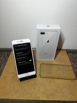 iPhone 8 plus - 4