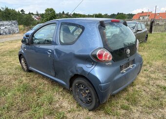 Toyota Aygo 1.0i - 4