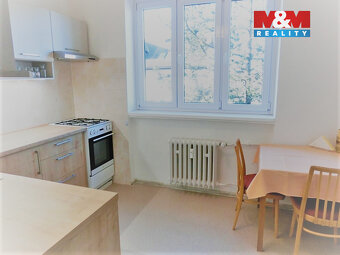 Pronájem bytu 1+1, 42 m², Praha, ul. Pakoměřická - 4