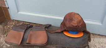 Kožená přilba a rukavice - 4
