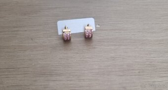 Nové dívčí ocelové náušnice s růžovými bižu kamínky - 4